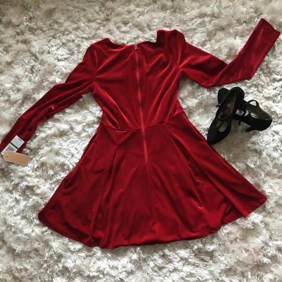 NWT Copper key Red velvet dress long sleeves L &M - Picture 8 of 12